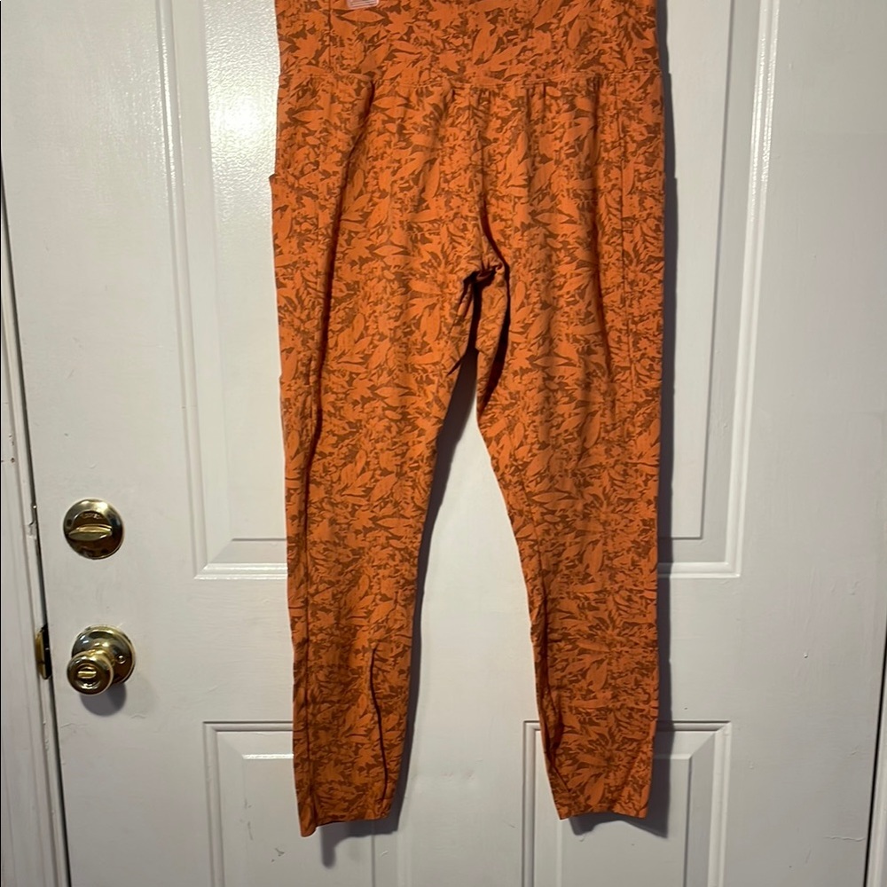REI Soft Orange Patterned Leggings